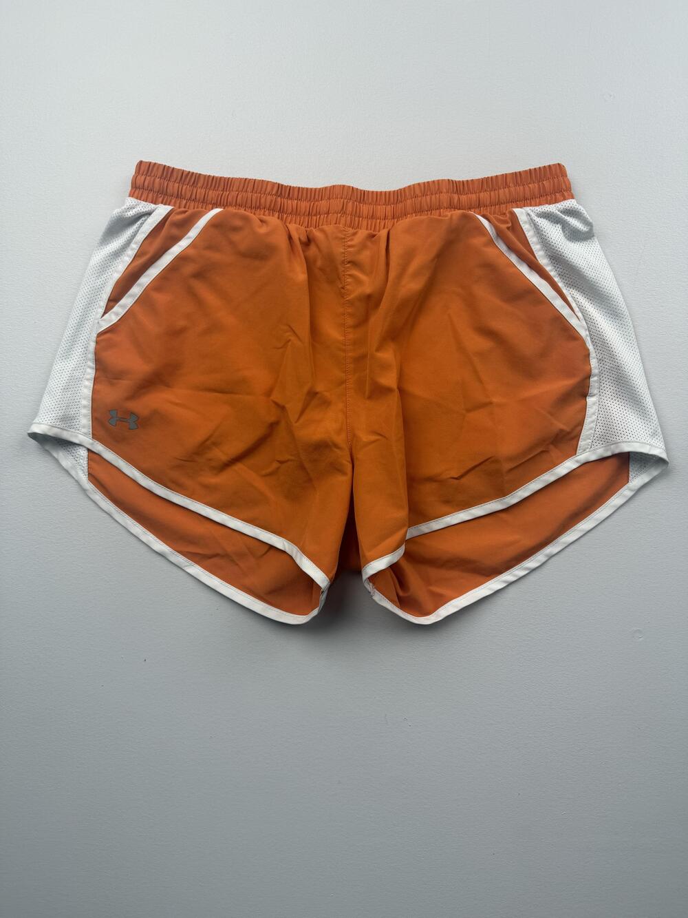 Under Armour Shorts Womens M Orange 3 Inch Inseam HeatGear Running Athletic Gym